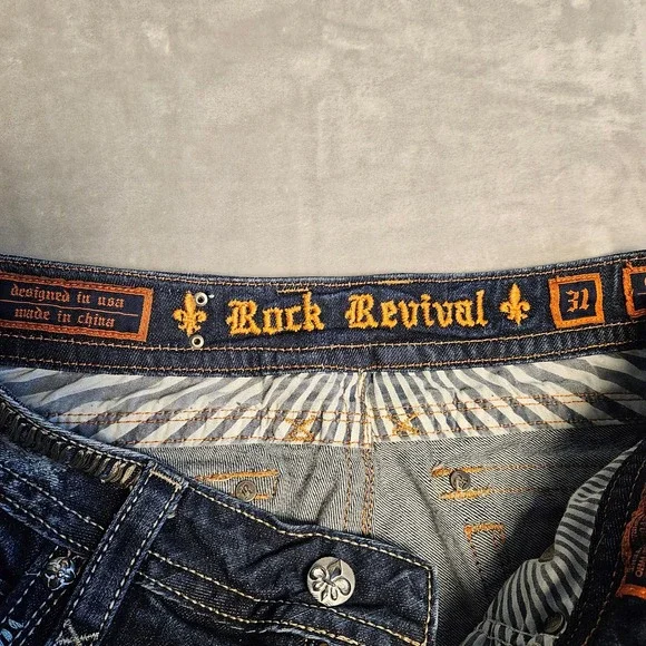 Rock Revival Gwen Capri Women's Raw Hem Flap Pocket Thick Stitch Denim Size 31 - Picture 2 of 11